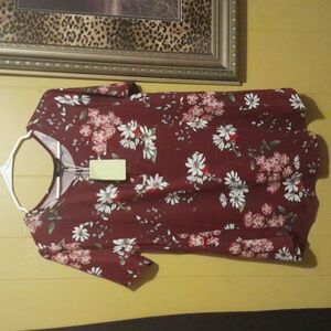 Ushdele Women's Floral Top